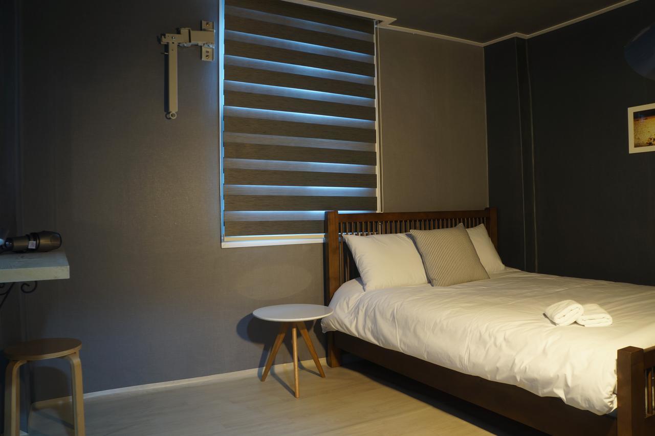 Art And Stay Suncheon Bagian luar foto