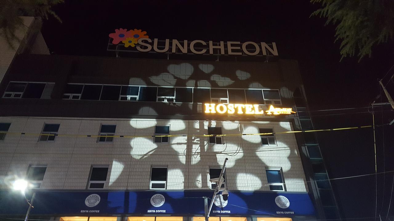 Art And Stay Suncheon Bagian luar foto